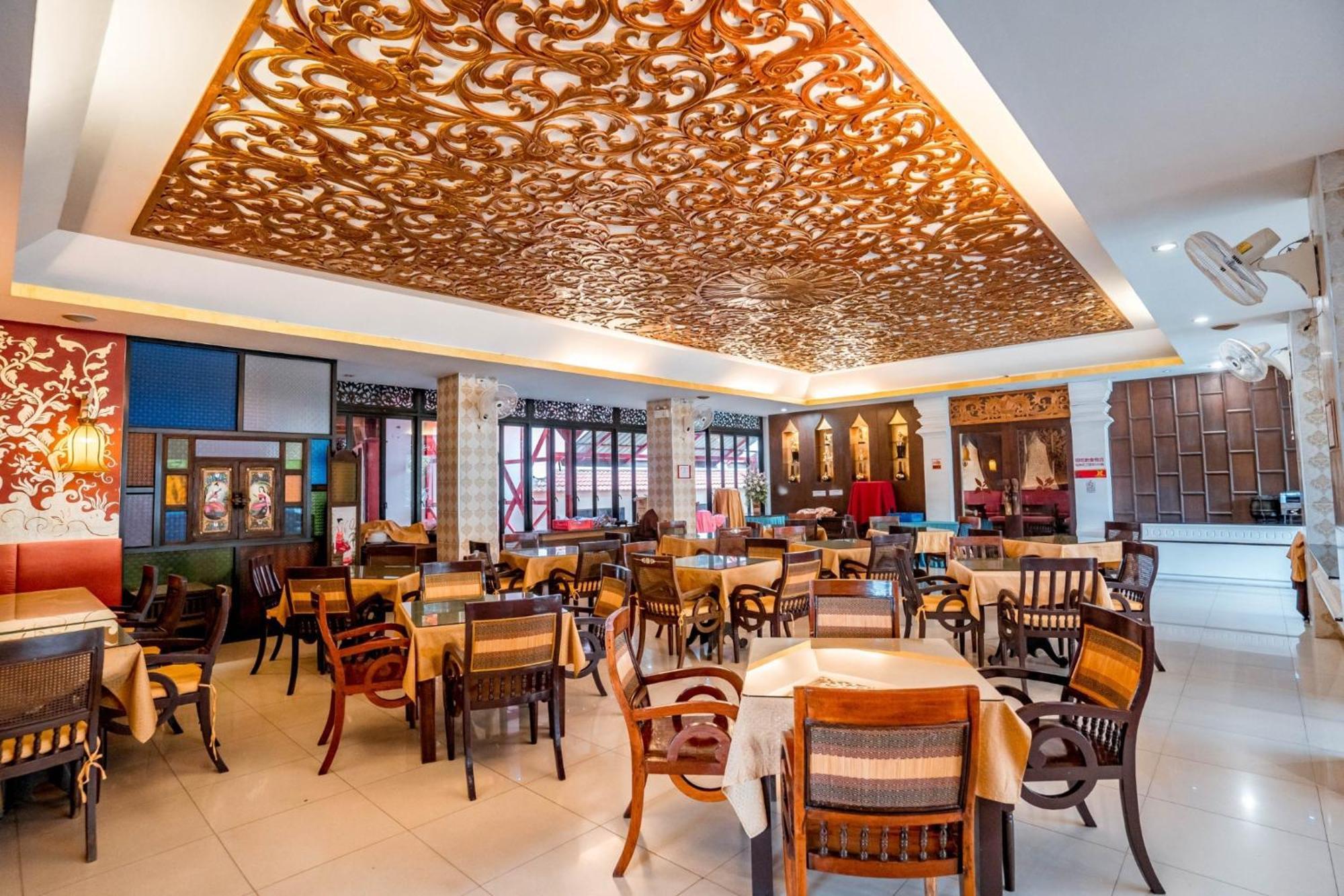 Lanna Hotel By Kasalong Resort And Spa Pattaya Extérieur photo